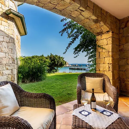 Hotel & Des Pecheurs Bonifacio (Corsica)