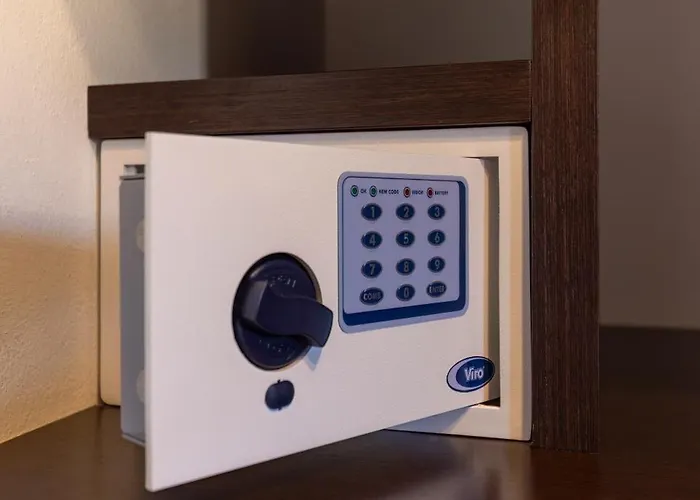 & Des Pecheurs Hotel 4*