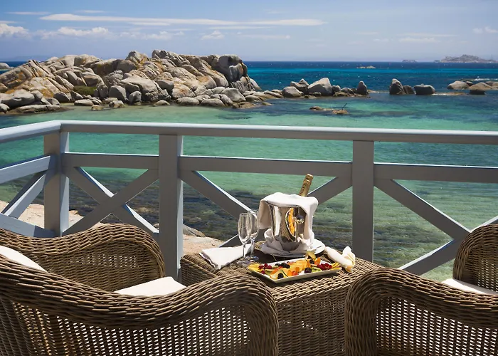 Hotel & Des Pecheurs 4*