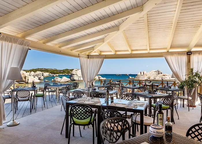 & Des Pecheurs Bonifacio (Corsica)